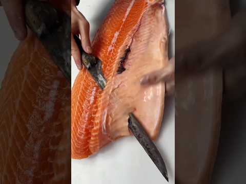 Awesome salmon cutting! #shorts #video #skills #foryou