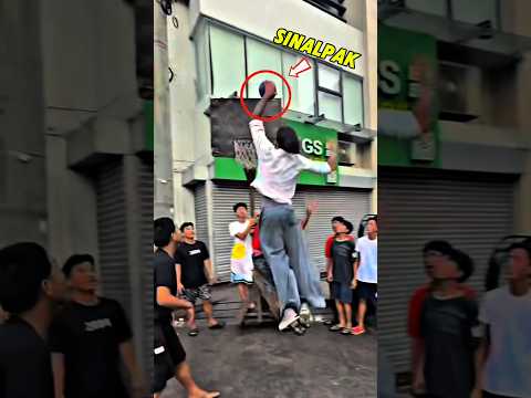 Dayuhan Napalaban sa Batang Kalye Posterized Dunk😱
