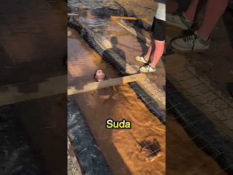 Bu Askeri Eğitim İlk Bakışta Kandırıyor!