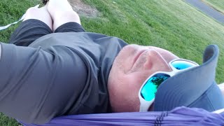 Quick demo of a non closing loop with a trail seat hammock