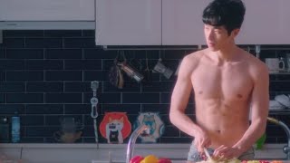 KWON HYUK | SHIRTLESS SCENE (ABS)