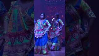 vagyo re dhol garba #shorts #garbadance #graba #dance #thenaachstudio #studiondance #choreography