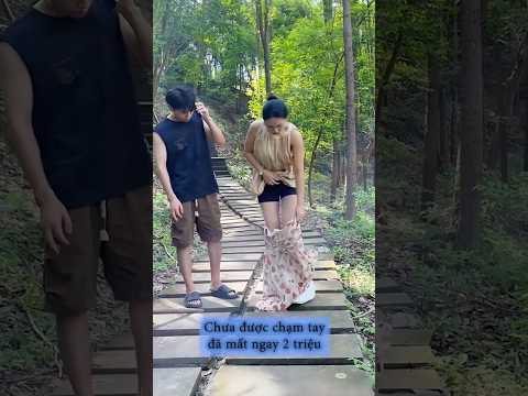 Chưa được chạm tay đã mất ngay 2 triệu