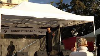 Monika Absolonová - Lásko má já stůňu LIVE
