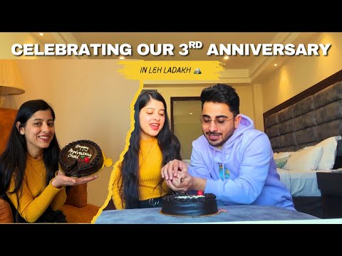 Riya ko diya Ladakh me 3rd Anniversary Surprise😍|| Chetan Monga|| Riya Bhargav