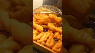 찹쌀 꽈배기 만들기 / Making twisted bread stick #shorts / korean street food