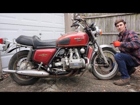 1975 Honda 1000cc Motorcycle Sat 25+ Years Untouched