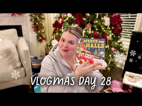 What I Got For Christmas | VLOGMAS DAY 28