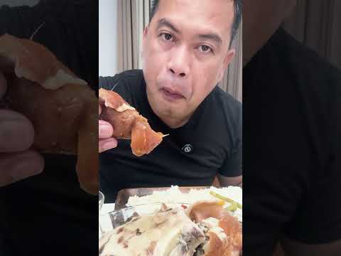 Sinigang na Ulo Ng Lechon