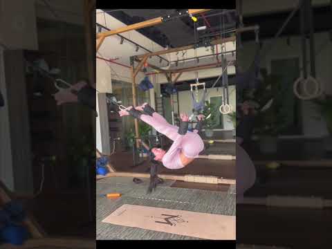 INSANE CORE CONTROL in Mid-Air 🤯🔥 | Pravilo Strength Mode