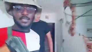 استلام مخزن ضخم يحتوي على صورايخ كورنيت و p10الله اكبر الله اكبر