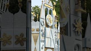 It’s a small world clock
