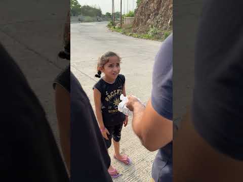chhoti bacchi Ne Maa ke khane ke liye kam Kiya 🙏♥️#short #viralvideo #youtubeshorts #trending #short