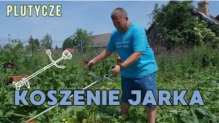 Jarek kosi trawę Czy Andrzej będzie zadowolony z pracy brata Rolnicy z Podlasia