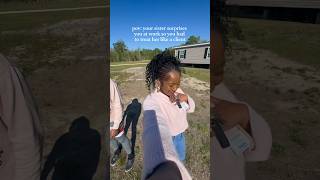 When your sister surprises you at work🥹 #claytonhomes #mobilehomes #manufacturedhomes #orangeburgsc