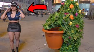 BUSHMAN PRANK: SCARING PEOPLE ON COSTUME DAY !