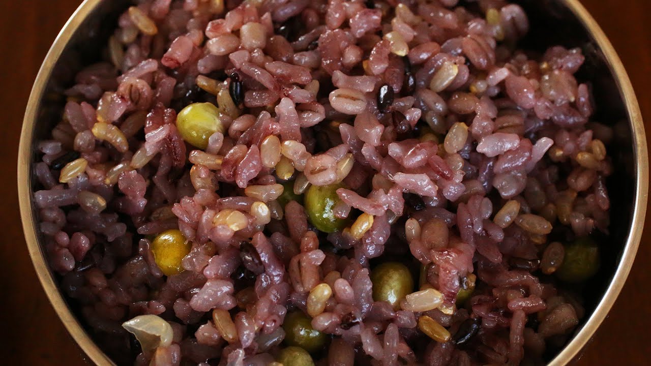 Multigrain rice (Japgokbap: )