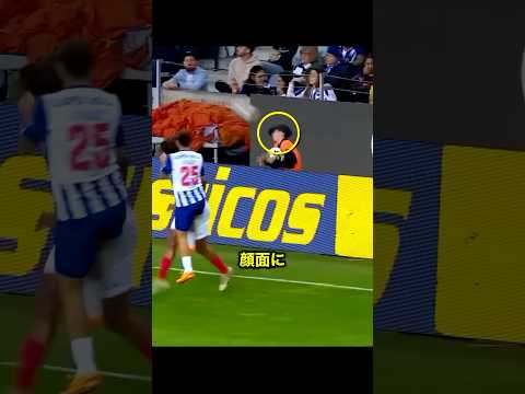 顔面にボールを当てられたボールボーイが報われる瞬間 #サッカー