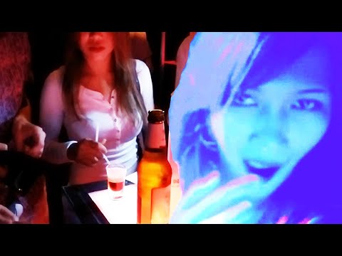 Having fun with Girls in Pattaya - Old Thailand Footage