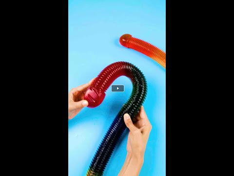Fabrication d'un ver de gelée géant 😋🍽️ #shorts