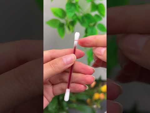 Tăm bông tẩm iốt rất tiện lợi!