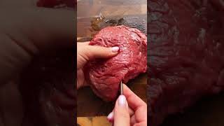 Steak s chimichurri a grilovaným květákem