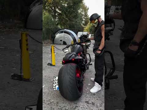 3 BADASSES OF THE BREAKBOYZ 1. The Nightrod 2. The Fatboy 3. The Sportster S