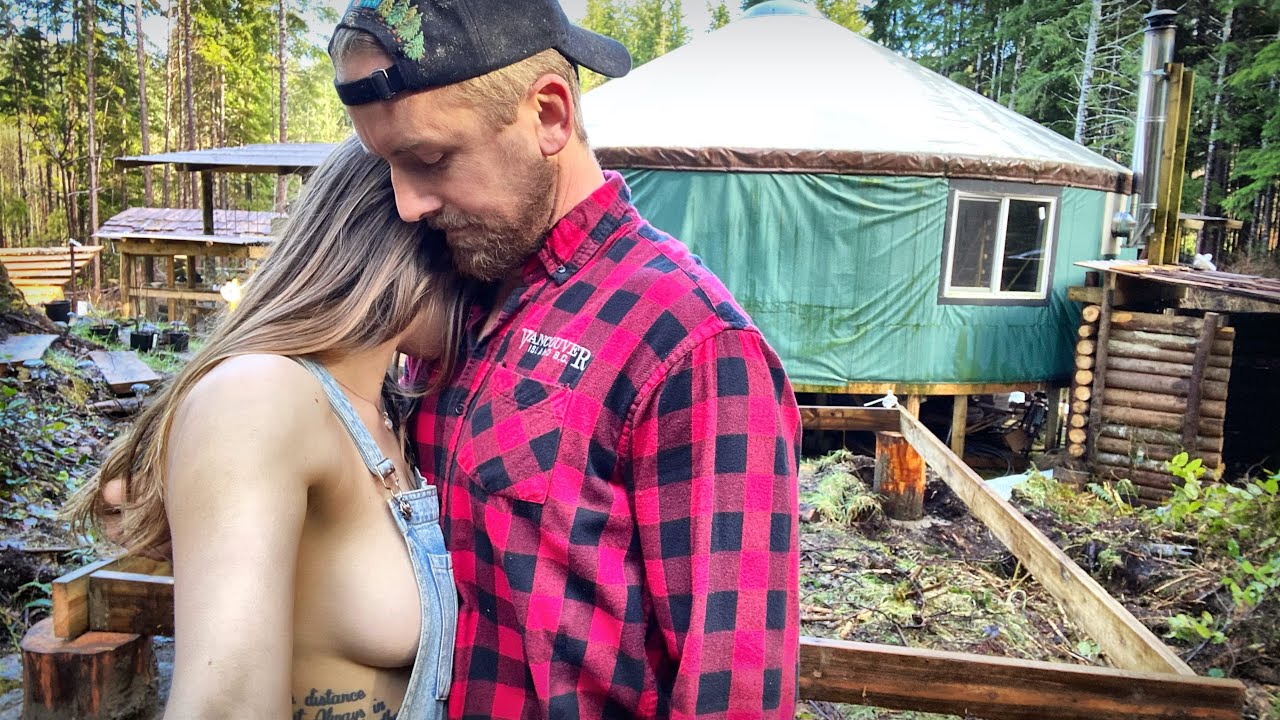 TIME FOR A CHANGE // Alone in a YURT, Making Her Crazy - BUNKIE CABIN & Garden Food Forest - Ep. 126