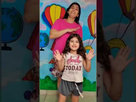 Três patinhos 🐥🐤🤣 #shorts #comedy #funny #humor #memes #tiktok #viral #trend #meme #musica #vlog