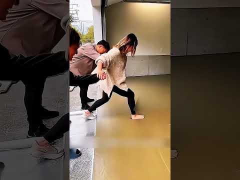 O CACHORRO DESTRUIU O PISO! ๐ฑ๐พ