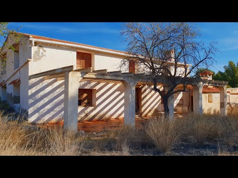 FAMILIA ABANDONÓ la CASA de SUS SUEÑOS SIN DEJAR RASTRO | ¿Qué PASÓ? | Sitios Abandonados