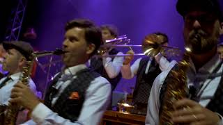 CHÂTEAU VALTICE - Koncert Vojty Dyka a B-SIDE BANDU - 12. srpna 2017