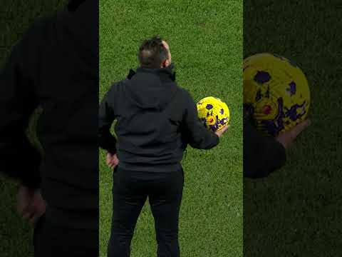 De Zerbi In Net? 🧤🤔 #brightonandhovealbion #premierleague #football #shorts