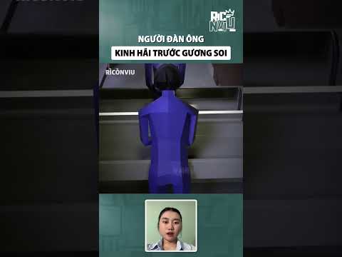 Người đàn ông kinh hãi trước gương soi