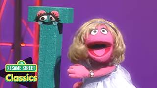 American I with Oscar the Grouch, Rosita, and Prairie Dawn | Sesame Street Classics