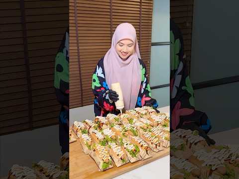 30 biji roti sosej cheese BBQ for jemaah masjid. Simple ja. Alhamdulillah~ #ideasedekah