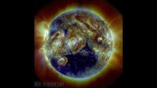 Giant Hole In The Sun's Atmosphere Faces Earth - Rare "Sea-Anemone" Active Region