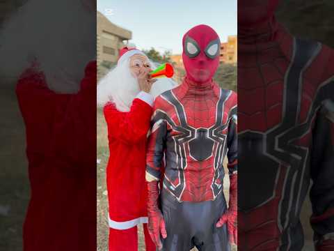 باباً نويل vs  سبايدر مان 😱 #spiderman #shorts