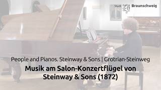 Musik am Salon-Konzertflügel von Steinway & Sons (1872)