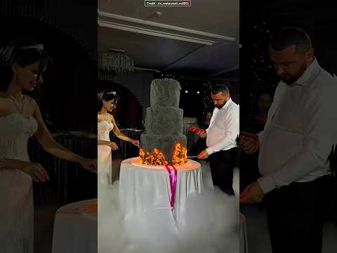 Poor family husband gave girl a fire cake on her birthday, what's the secret?โ๐ฑ