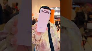 Bhaisahab ये कैसा Phone है 🤯 #shorts #ManojSaru #mwc2025