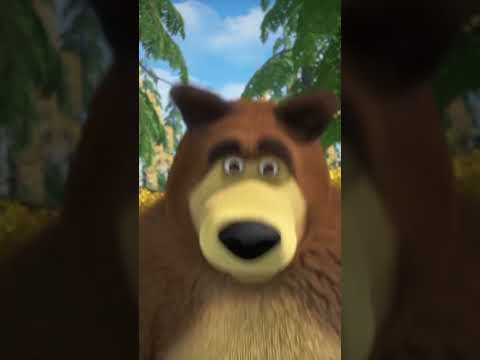 Bee Vacuum! 🐝🧹 #WhosTheBoss #MashaAndTheBear #Shorts #cartoonforkids #kids #animation