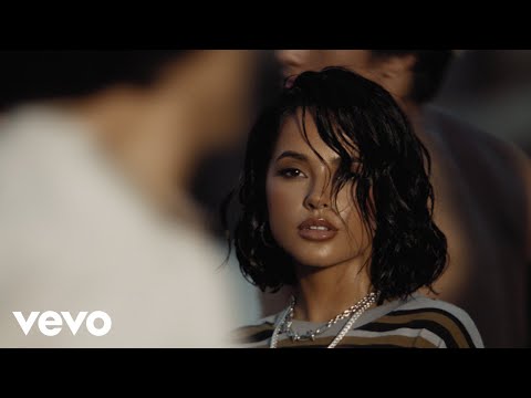 Becky G - COMO DIABLOS (Official Video)