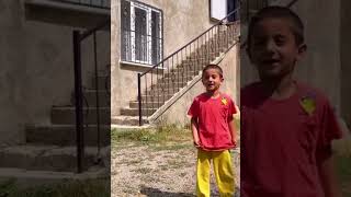 Erzurumlu çocuk - Yar yar yanakları kırmızı