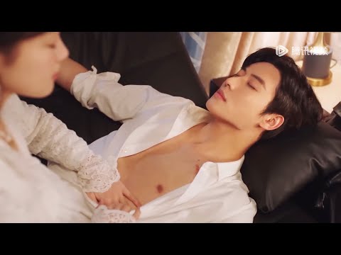 盲女千金故意灌醉代高政，竟趁硬汉保镖醉酒时解开他的衣服，对他上下其手！#盲心千金 #foreverlove #短剧 #chinesedrama #代高政