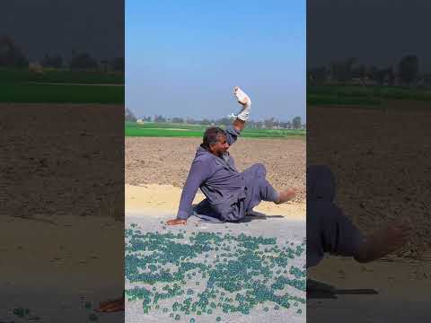 Allah ki madad fageer ki help#trending #viralvideo #ytshorts #emotional
