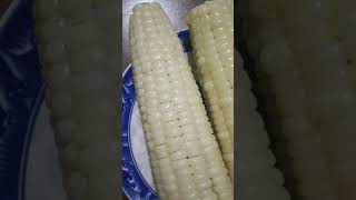 Kain Po nilagang mais