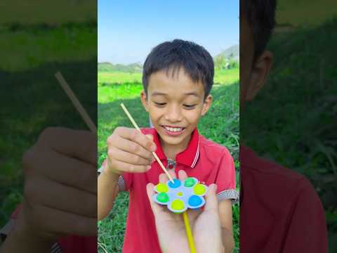 thử thách không cười với chiếc cốc kem ẩn chứa nhiều bí mật của chị gái kẹo xiên siêu ngon? #funny