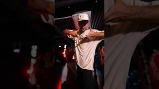 Хип-хоп бейс с Владом Гениным на Пролетарской 🩷 ПН/СР 19:00 #dance #profesionaldancer