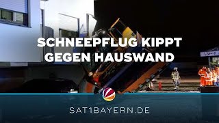 Unfall in Oberasbach: Schneepflug kippt gegen Hauswand